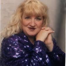 Isabelle Painter's Instagram, Twitter & Facebook