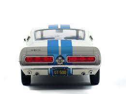 These mustangs were painted blue and white to match the player's cigarette package. Shelby Gt500 Wimbledon White Blue Stripes 1967 Solido