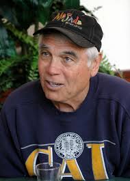 Greg Hansen: When it comes to hiring coaches, football fortune has long  favored the bold