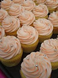 150 Degisik Kapkek Modelleri Ve Tarifi Mimuu Com Peachideas 150 Degisik Kapkek Modelleri Ve Wedding Cakes With Cupcakes Wedding Cupcakes Wedding Desserts