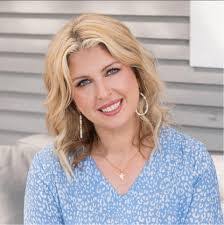 Ashley Seigman's Instagram, Twitter & Facebook