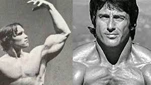 Arnold Schwarzenegger and Frank Zane Trade Poses