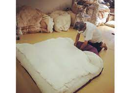 Japanese futons were originally stuffed with horsehair, reeds, or rice straw (3). Choosing The Best Japanese Futon All You Need To Know