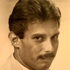 Gas price wars! Lecanto 7-11 intersection is down to $2.79 today.