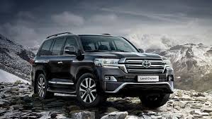 Vnedorozhnik Toyota Land Cruiser 200 Poluchil Pnevmopodvesku Drajv