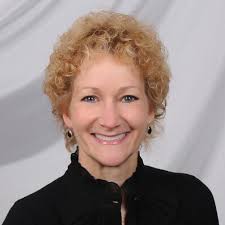 Lisa Thrush (@LisaLThrush)