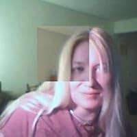 Elsa Bowen's Instagram, Twitter & Facebook