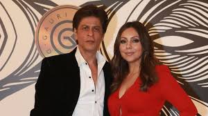 Check this page to read his detailed biography in starsunfolded's style. Gauri Wins An Award Shah Rukh Khan Reacts And Wins The Internet Movies News