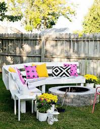 Sitzplatz Mit Feuerstelle Im Garten 55 Tipps Und Ideen Feuerstelle Garten Feuerstelle Und Projekte Im Freien