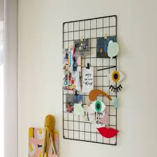 Tableau Pense Bete Magnetique Et Pele Mele Au Meilleur Prix Leroy Merlin Avec Images Accrocher Des Photos Dessin Enfant