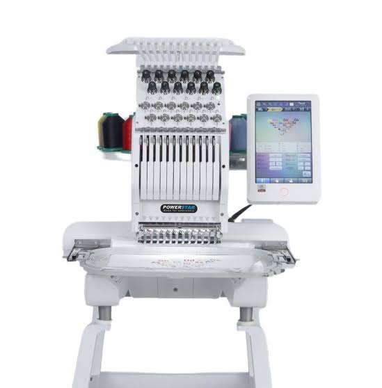Máquina Profesional de Coser y Bordar