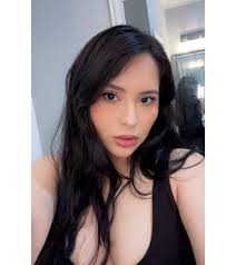 Keiry Rivas's Instagram, Twitter & Facebook