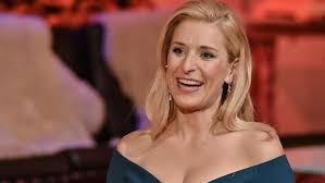 Sängerin stefanie hertel lässt sich von sarah valentina winkhaus ein leckeres scharfes curry kochen. Stefanie Hertel Jetzt Ist Alles Anders Intouch