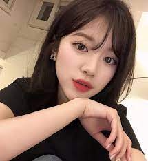 Pin By Xinlu Xln Selena On Ulzzang Girls Korean Short Hair Aesthetic Hair Cute Hairstyles For Short Hair
