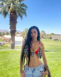 Nicole Williams English added a... - Nicole Williams English