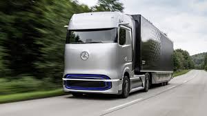 Just a few days ago, tesla hosted a new event that could change the face of the industry once again. Mercedes Benz Previews Fuel Cell Semi With Genh2 Truck Concept