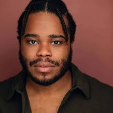 Robert Quiles's Instagram, Twitter & Facebook