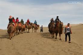 You may wonder why the sand makes these different sounds. Mingsha Sand Mountain Scenery Zone In Dunhuang Attracts Tourists 14 Chinadaily Com Cn