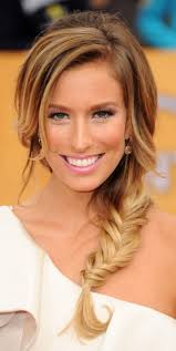 From stock market news to jobs and real estate, it can all be found here. Easy Hairstyle For Graduation Folade