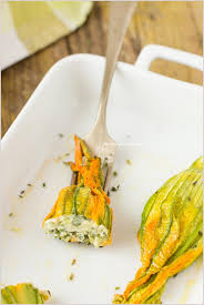 May 23, 2021 · il risotto con robiola di capra, piselli, limone e capperi dello chef fabrizio borraccino corriere tv; Fiori Di Zucca Ripieni Panelibrienuvole