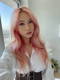 OfflineTVs White Knight - Chapter 2 - yomil - OfflineTV (Video Blogging  RPF) [Archive of Our Own]