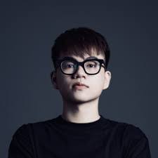 Tim Thao's Instagram, Twitter & Facebook