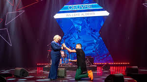 Maybe you would like to learn more about one of these? Oeuvreprijs Edisons Voor Willeke Alberti Ook Veel Hiphop In De Prijzen Nos