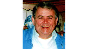 Kerri Cardinal's Instagram, Twitter & Facebook