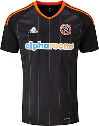 Includes the latest news stories, results, fixtures, video and audio. Pin En Football Shirts