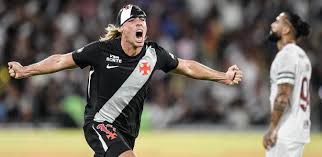 Milly Lacombe: Vasco, Fluminense, uma gripe e o tamanho do futebol