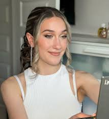 Soft bridal makeup 🤍 Stunning bride Danielle