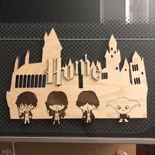 Kimvo On Twitter First Project Will Be Painting And Staining It Tomorrow A Harry Potter Themed Keychains And Keychain Holder Thinking Of Adding Magnets For Extra Security Glowforge Crafts Lasercut Https T Co Ilrtobbkec Do not have a glowforge yet? harry potter themed keychains