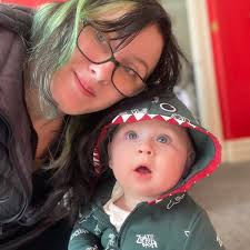 Hi, I'm based in the UK but I like to try to reroot some of my Monster High  what is the best place to buy a starter kit that shipped to the