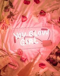 You Glow Girl Neonschild Pink Asthetik Pinke Sachen