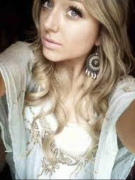 Abigail Truitt's Instagram, Twitter & Facebook