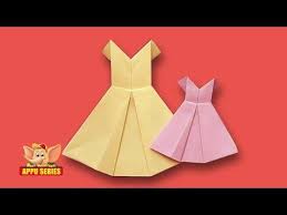 A Complete Photo Tutorial With Origami Dress Instructions That You Can Easily Follow Make Pretty Paper Dresses That Are P Origami Dress Paper Dress Dress Card