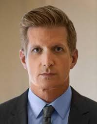 'i'm down with a good spoiler'. Bob Cusack On Twitter Separated At Birth Ajc Reporter Greg Bluestein House Of Cards Actor Paul Sparks