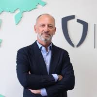 5300+ "Pálos" profiles