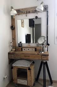 40 Clever Ways To Use Small Space For Dressing Table Master Bedrooms Decor Pallet Vanity Home Decor