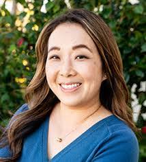 Melissa Abernathy's Instagram, Twitter & Facebook