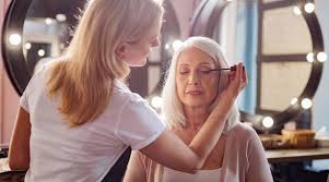 Our galvanized planter tub is the perfect 70th birthday gift for women with a green thumb. 70th Birthday Gifts Gift Ideas For Her