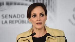 Lilly Téllez pide dar la medalla Belisario Domínguez a Carlos Loret de Mola 