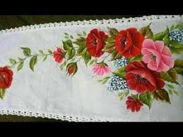 How To Paint Rose Flowers On Fabric Very Easy To Paint In Simple Steps For Beginners Youtube Fabric Painting Fabric Painting On Clothes Easy Flower Drawings