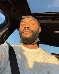 *Inserts gang signs 🤘🏾😎😂, Comment your favorite female rap bar