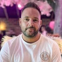 100+ "Rich Carpenter" profiles