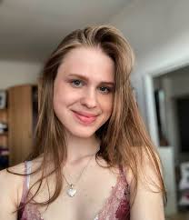 Wie lange schaffst du es, mir in die Augen zu schauen?