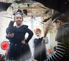 Graf dracula oder vampir kostüm für herren. Halloween Kostume Fur Kinder Spooky Outfits Mal Suss Mal Sauer