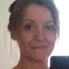 Eve Toth's Instagram, Twitter & Facebook