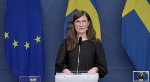 Förhandsfavoriten märta stenevi valdes i dag till nytt kvinnligt språkrör för miljöpartiet. Hei 30 Vanlige Fakta Om Marta Stenevi Barn Barn Ska Ha Ratt Till En Trygg Uppvaxt I Dag Presenterar Jamstalldhetsminister Marta Stenevi Mp Och Justitieminister Morgan Holsapple21209