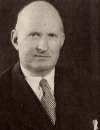 Cricketers from Cheltenham